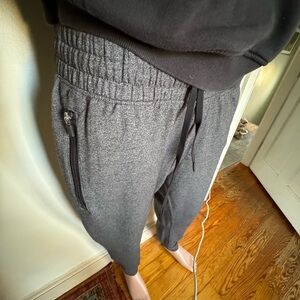 Light weight men sweats size large